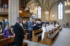 1. Heilige Kommunion in St. Crescentius (Foto: Karl-Franz Thiede)